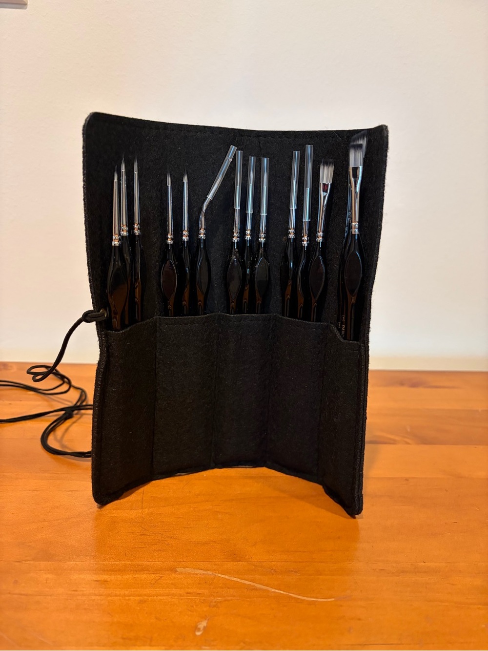 Source Unknown Black Artist Brush Set